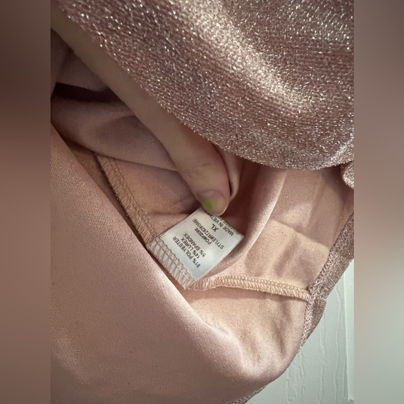 Shimmery Juniper Ln Maternity Top 🔥NWT🔥 - Picture 6 of 7